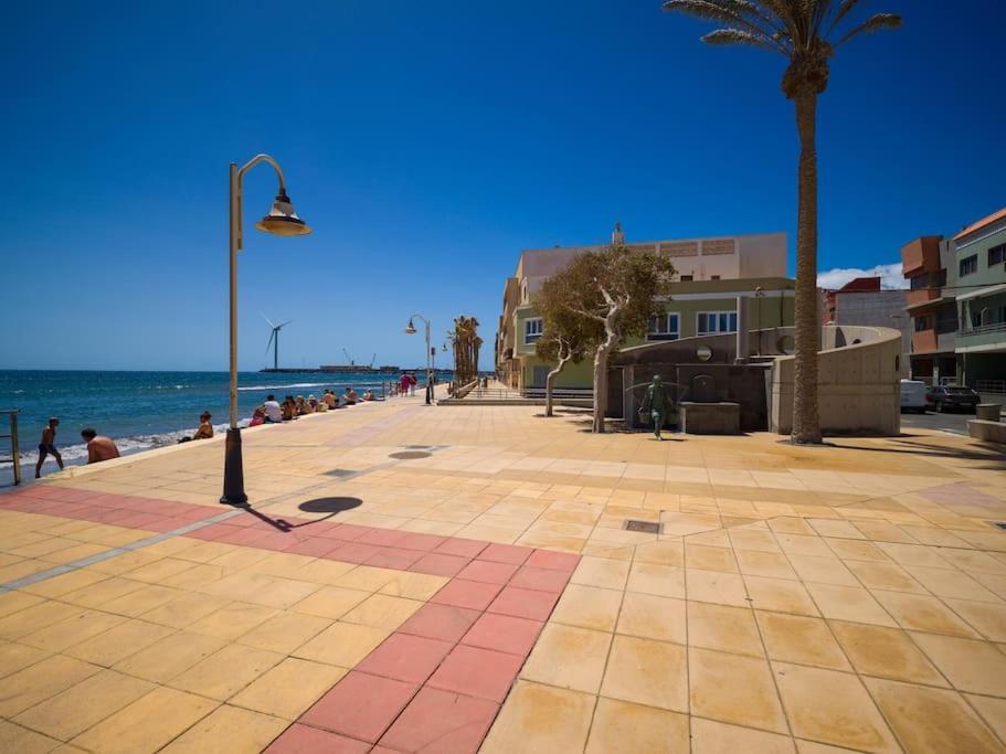 Vivienda Vacacional Irene アリナガ エクステリア 写真